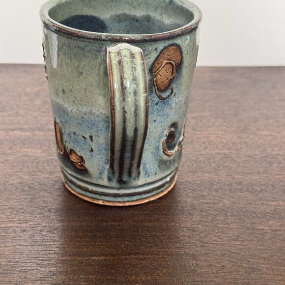 Studio Art Pottery Mug Green Brown Raised Abstract Swirl Striped Handle Signed - Picture 5 of 14